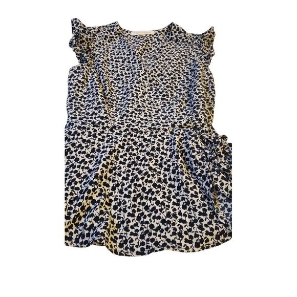 Monteau Los Angeles Blue White Floral Faux Wrap V-Neck Top Short Sleeve Size M - Picture 3 of 14